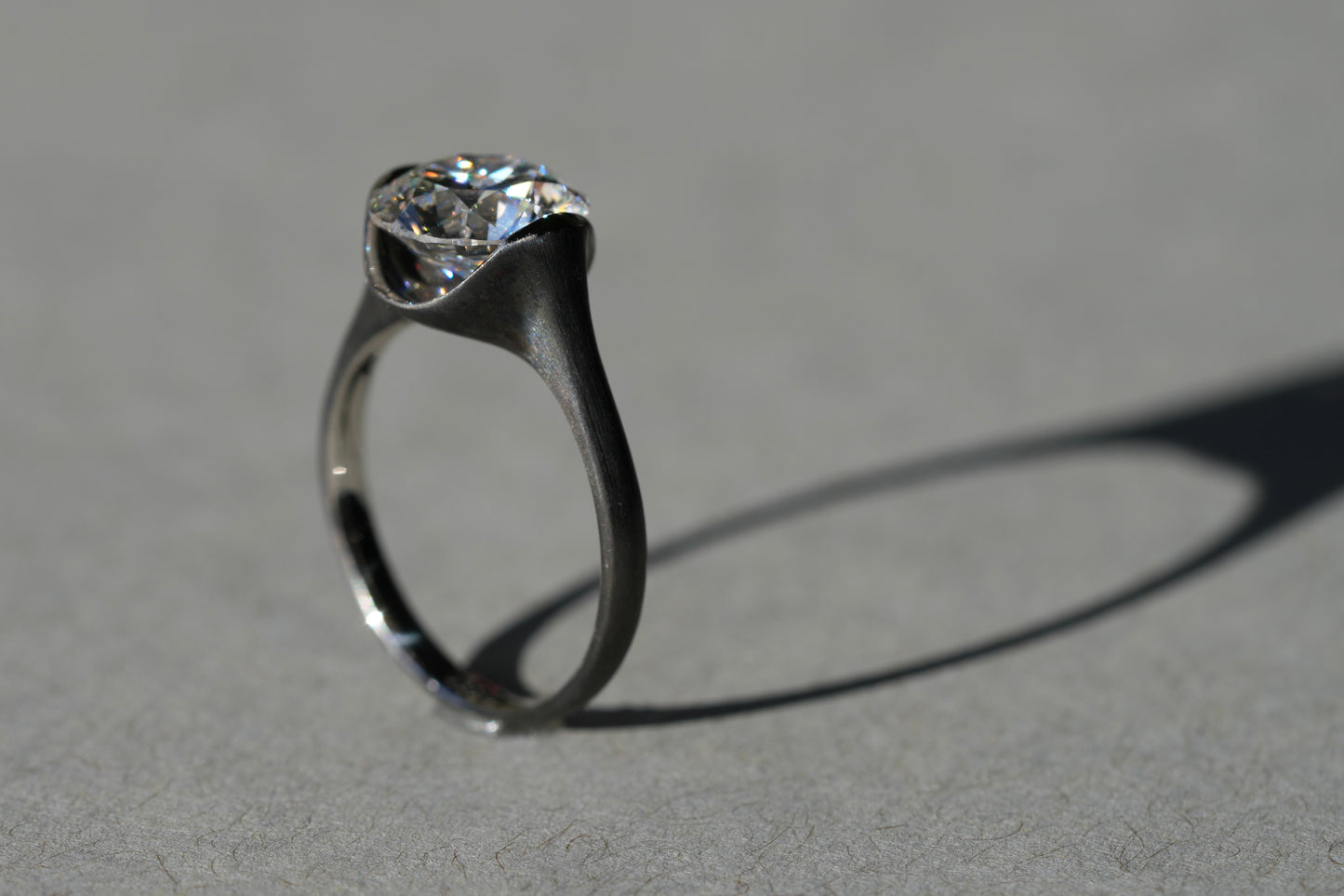 Round Zen Ring