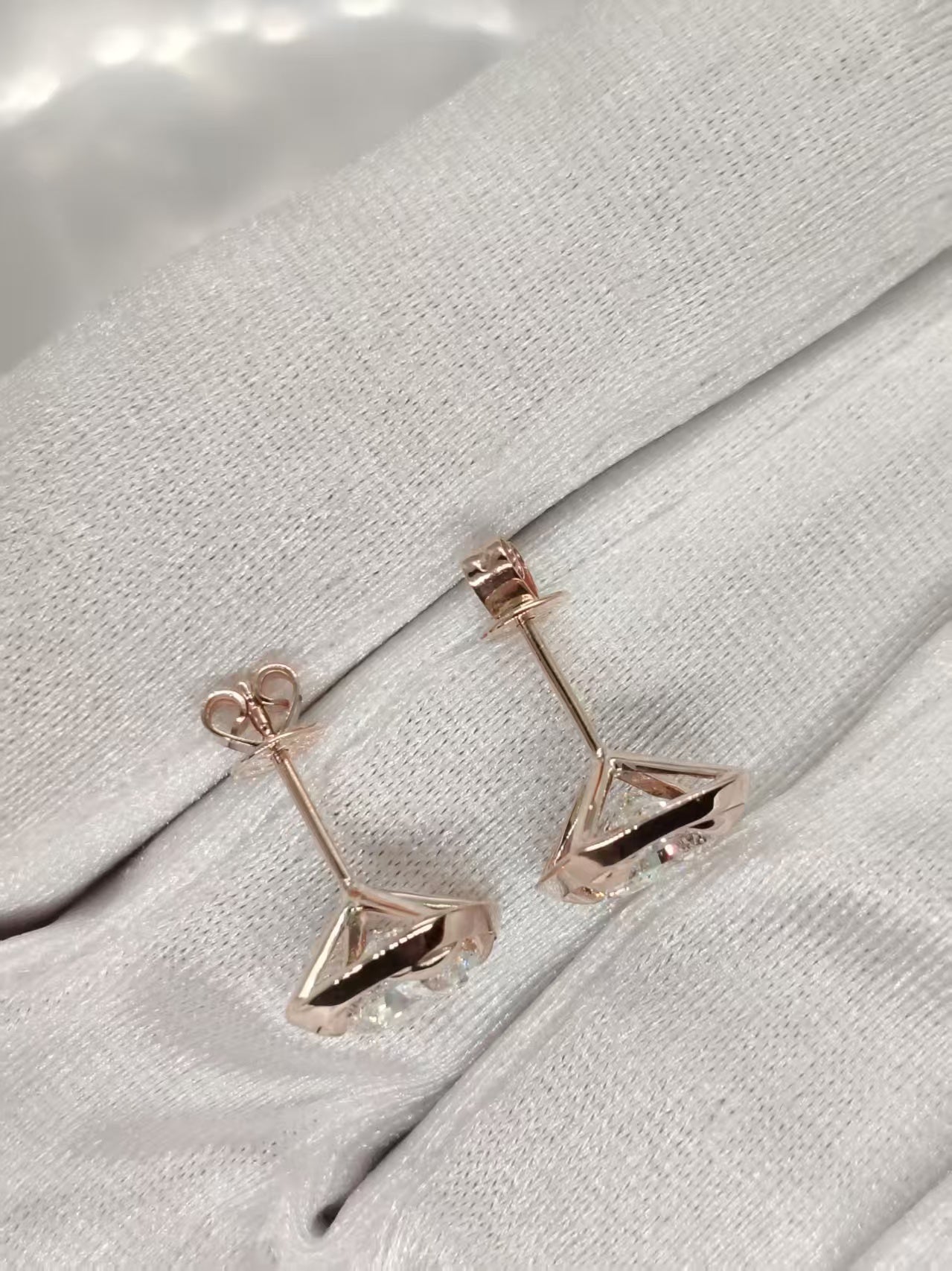 Trang's Custom Earring Design with 2 Square Radiant Diamonds Pt.2